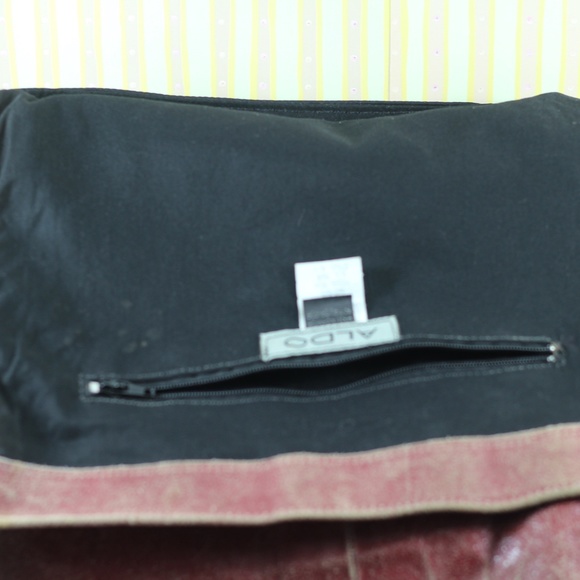 Aldo Vintage Red Leather Bag - Picture 14 of 15